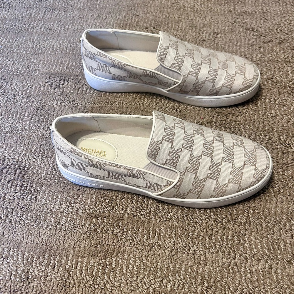 Michael Kors logo slip-on sneakers